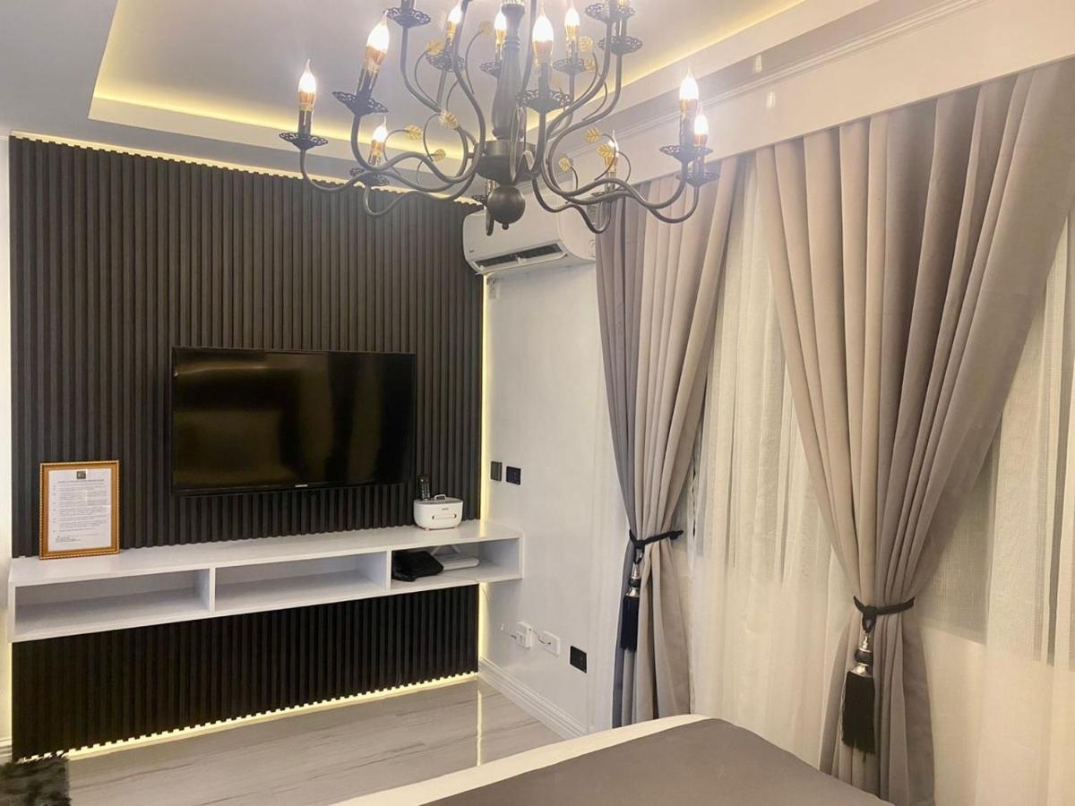 Isabelle Royale Suites Makati Manille Extérieur photo
