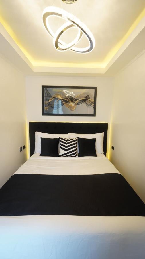 Isabelle Royale Suites Makati Manille Extérieur photo