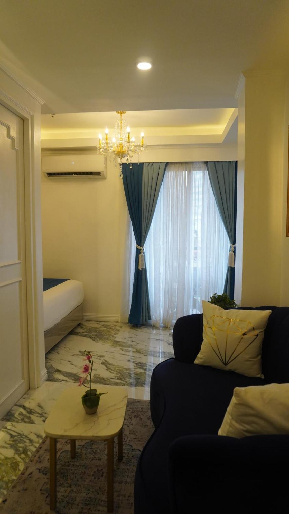 Isabelle Royale Suites Makati Manille Extérieur photo
