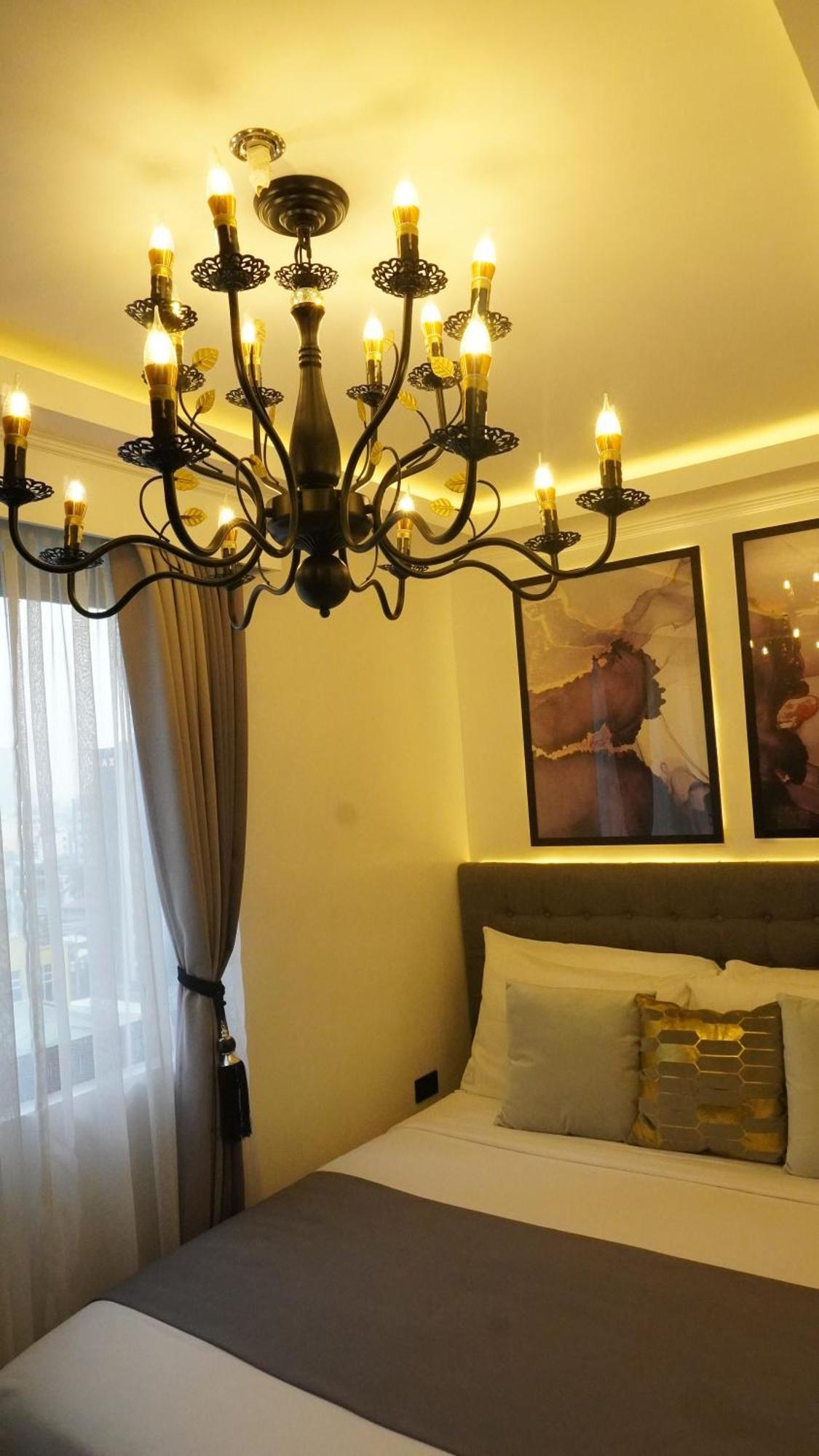 Isabelle Royale Suites Makati Manille Extérieur photo