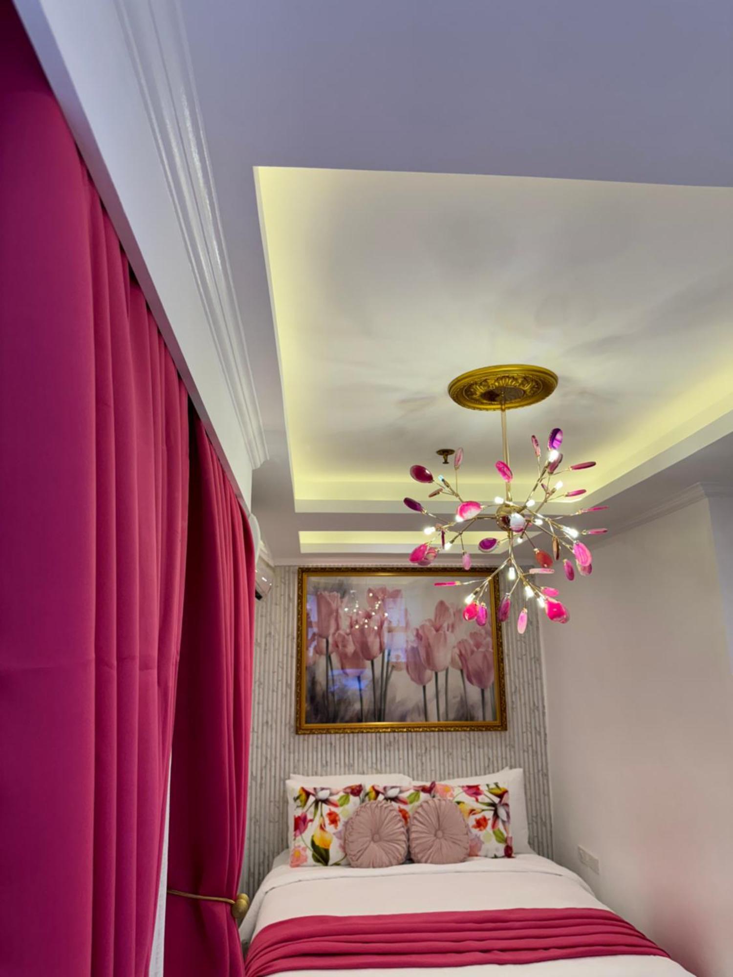 Isabelle Royale Suites Makati Manille Extérieur photo