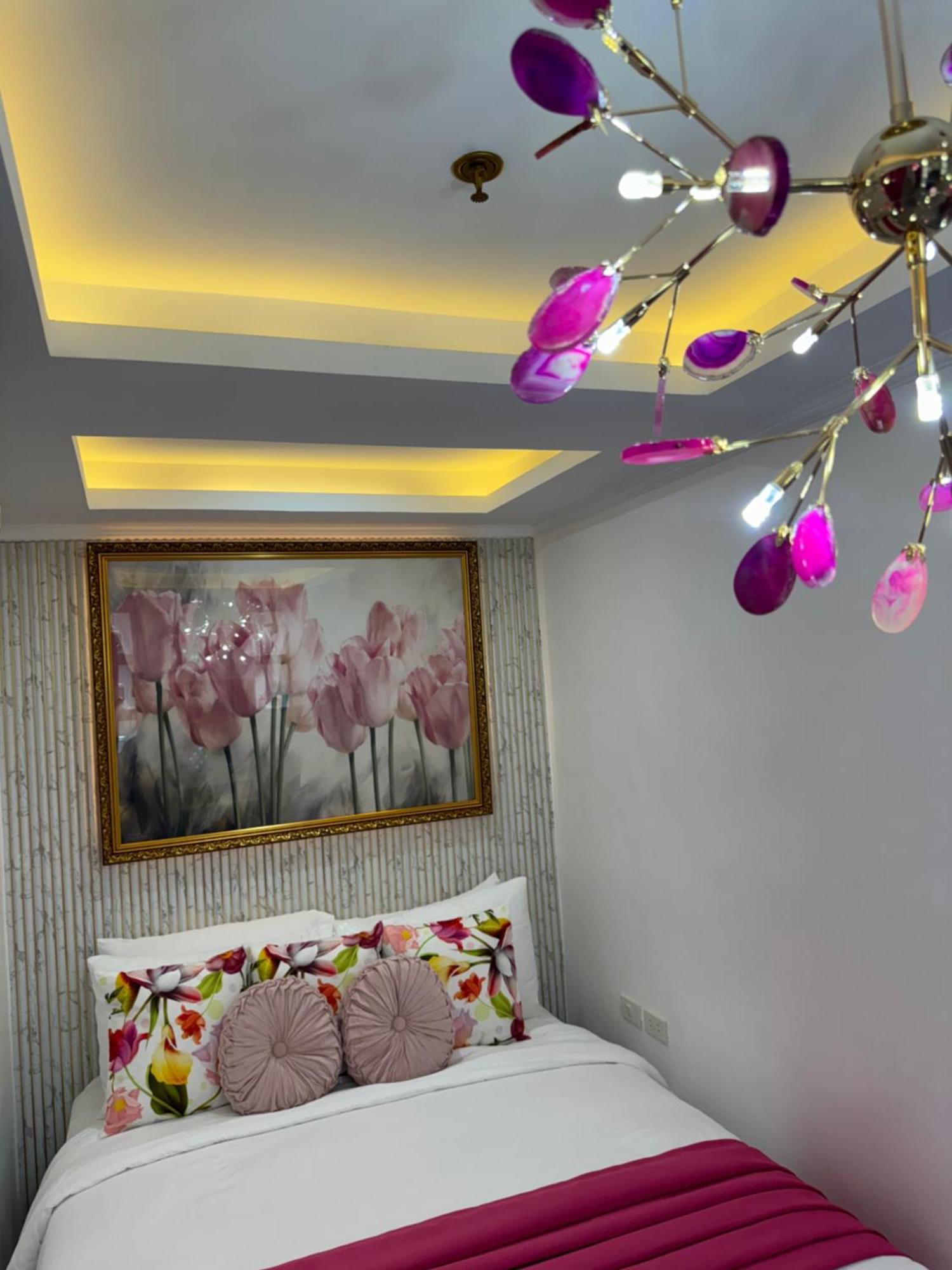 Isabelle Royale Suites Makati Manille Extérieur photo